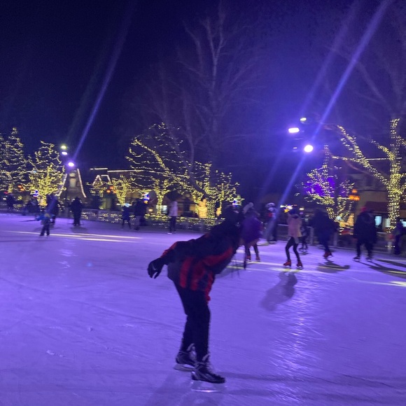 Meet your Posher, Jhovel - Picture 1 of 1